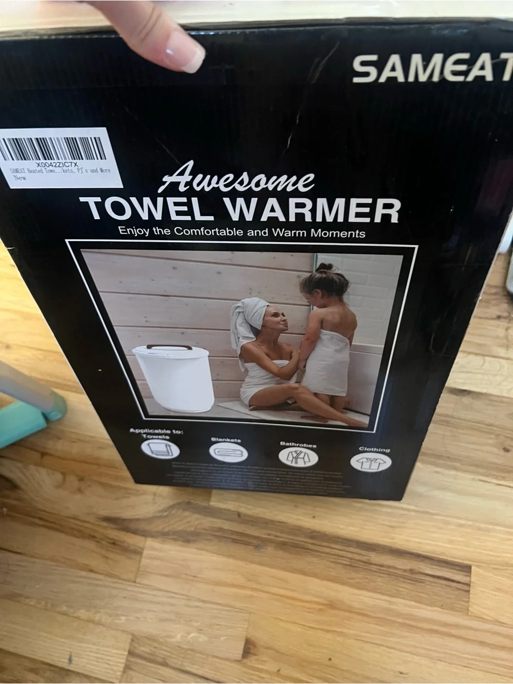 Awesome Towel Warmer - White with Wood Handle